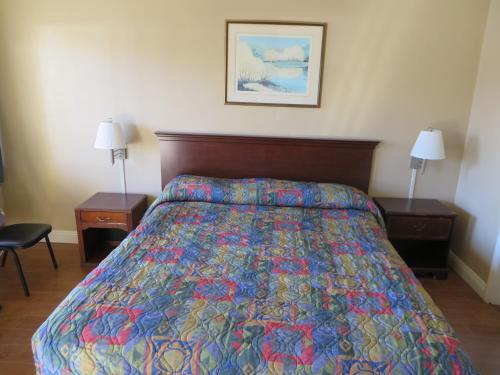 Sandpiper Motel - photo 6