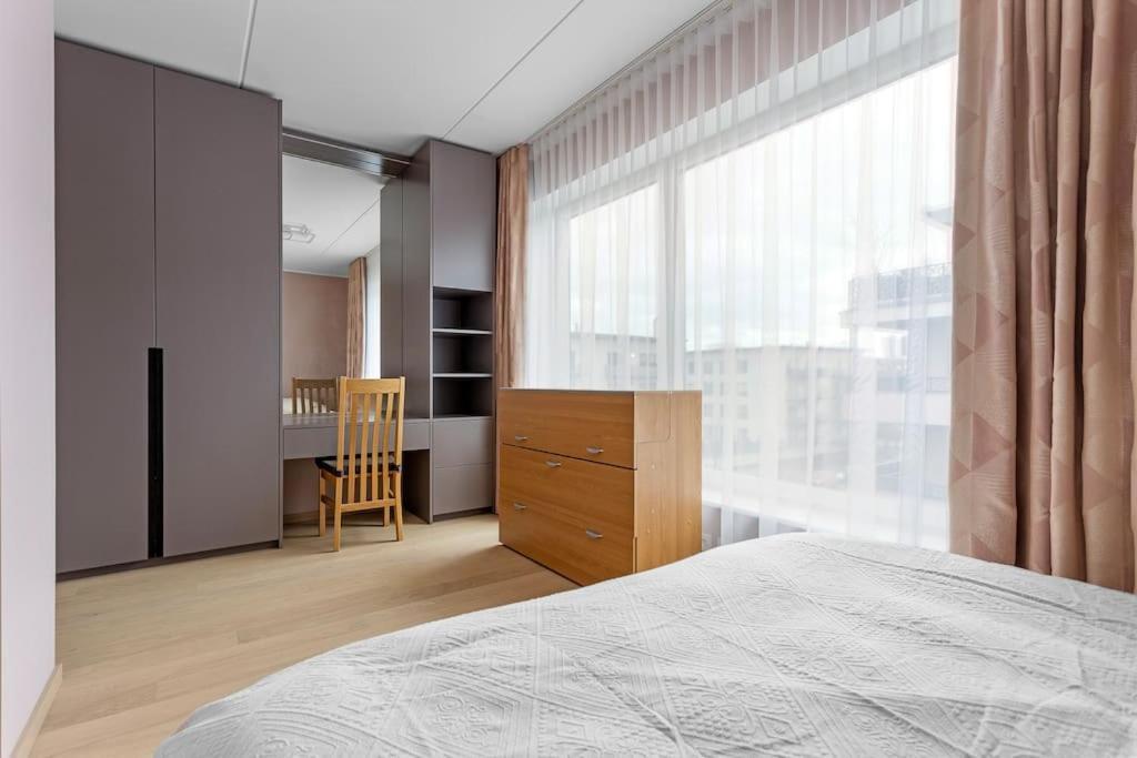 Newly furnished apt in Tallinn with free parking in the underground garage