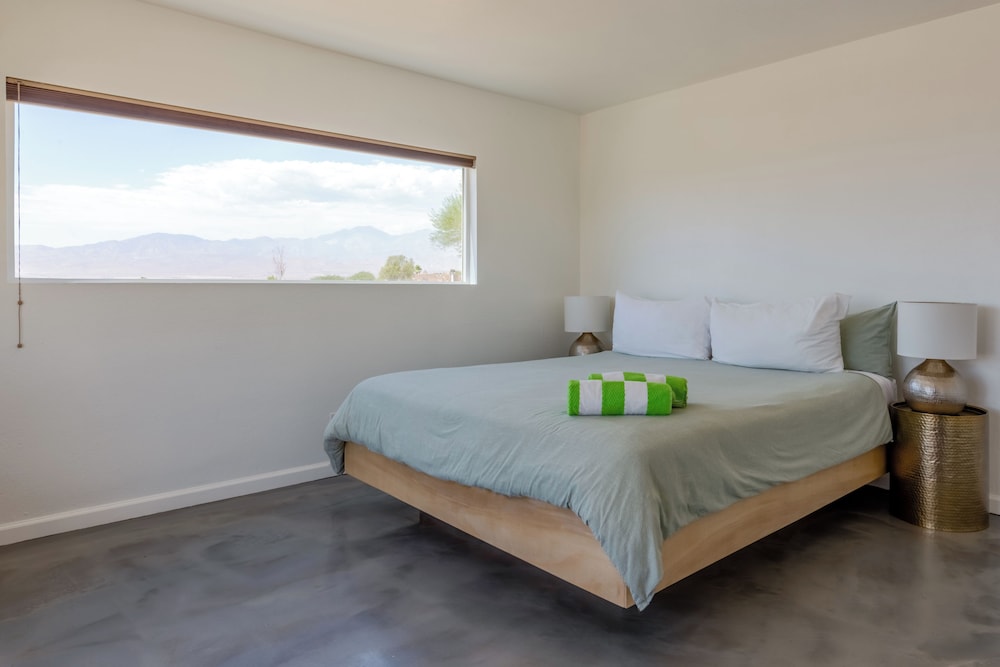 Desert Hot Springs Inn - photo 25