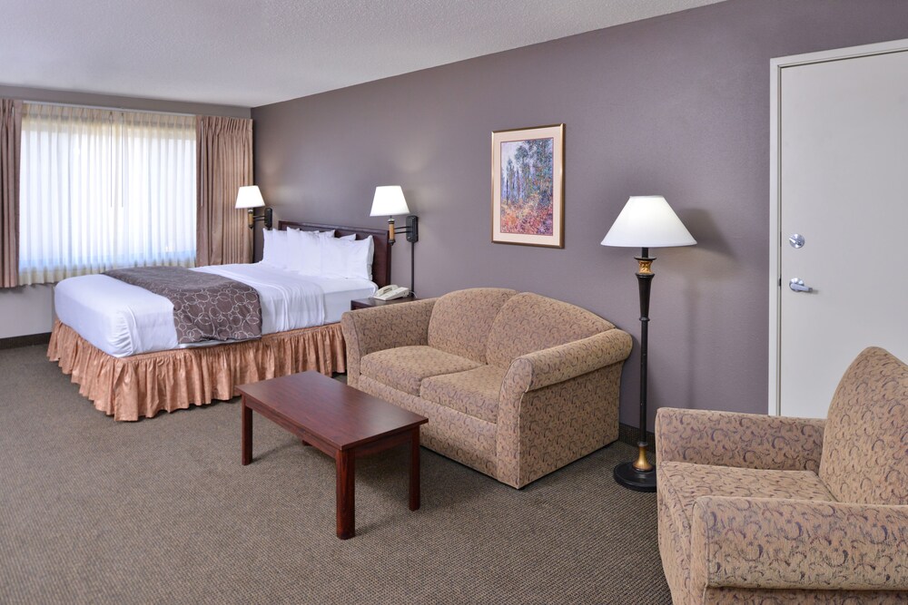 Kelly Inn Fargo North Dakota - photo 15
