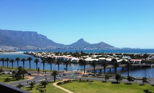 Island Views Self catering Accommodation - last minute hotel in Cape Town