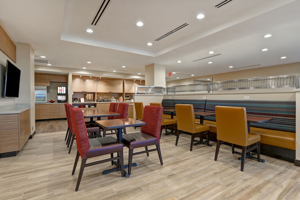 TownePlace Suites by Marriott El Paso East I 10 - photo 32