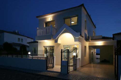 Villa Carmel