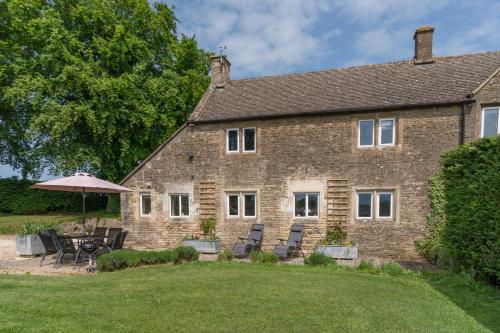 Bill's Cottage — 4-Star Luxury Hotel in Northleach, United Kingdom
