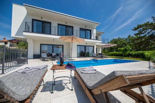 4 Bedroom Awesome Home In Gamboci — 5-Star Luxury Hotel in Buje, Croatia