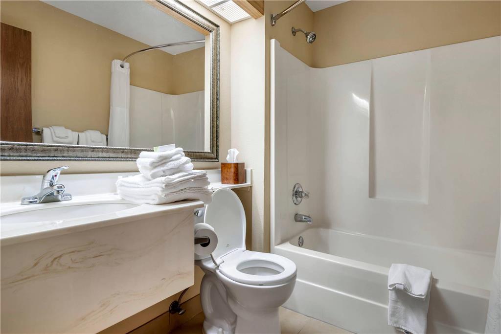 Quality Inn St. Cloud West - photo 21