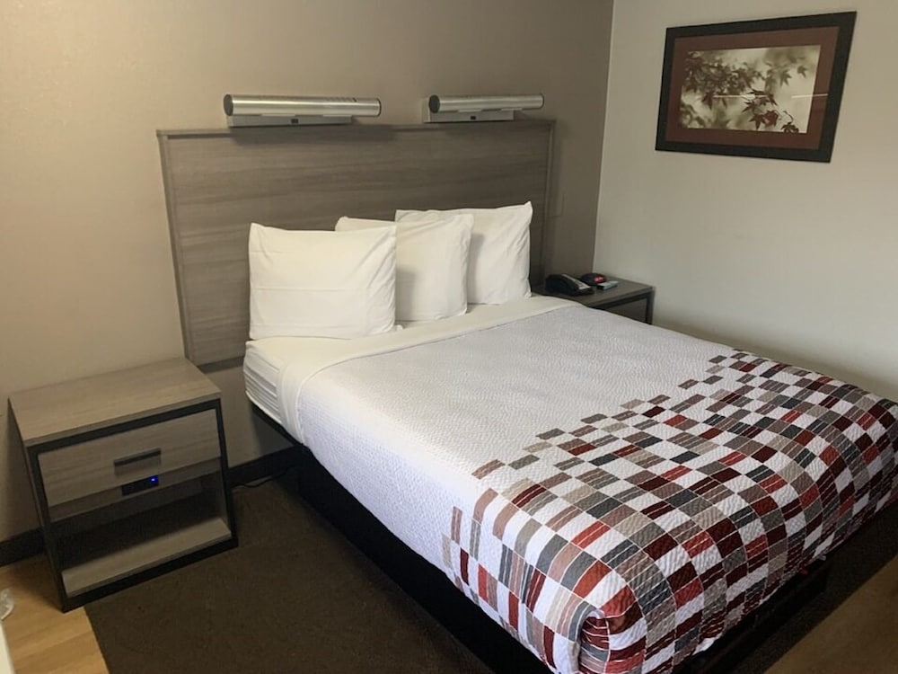 Red Roof Inn Princeton Ewing - photo 15