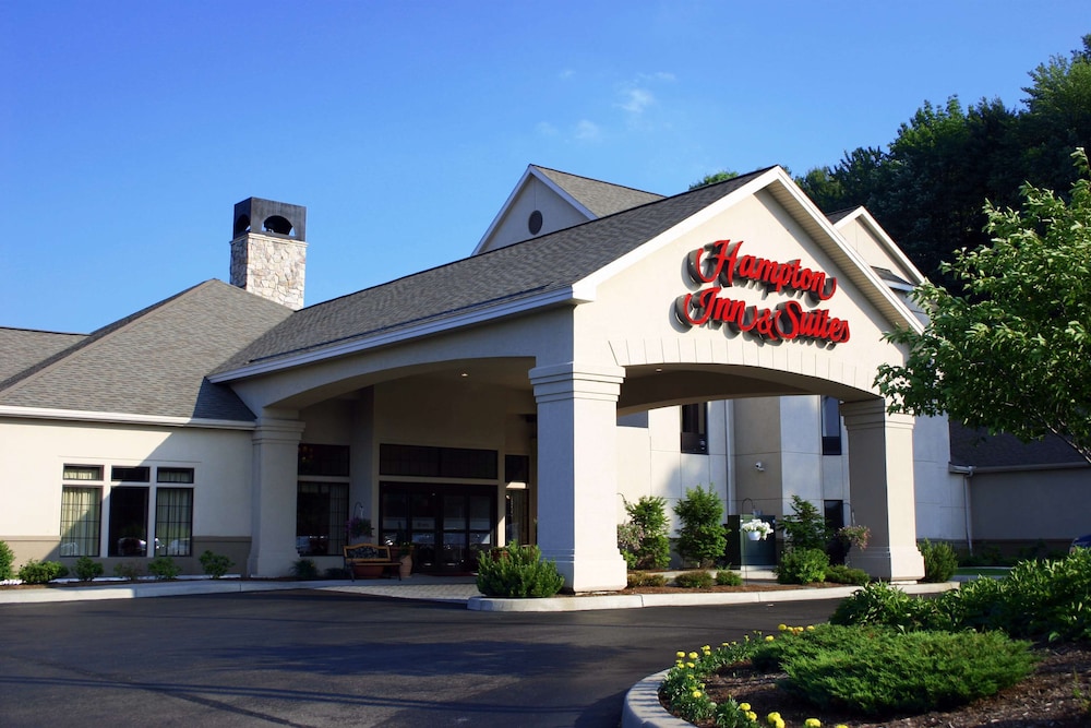 Hampton Inn & Suites Binghamton Vestal - featured photo