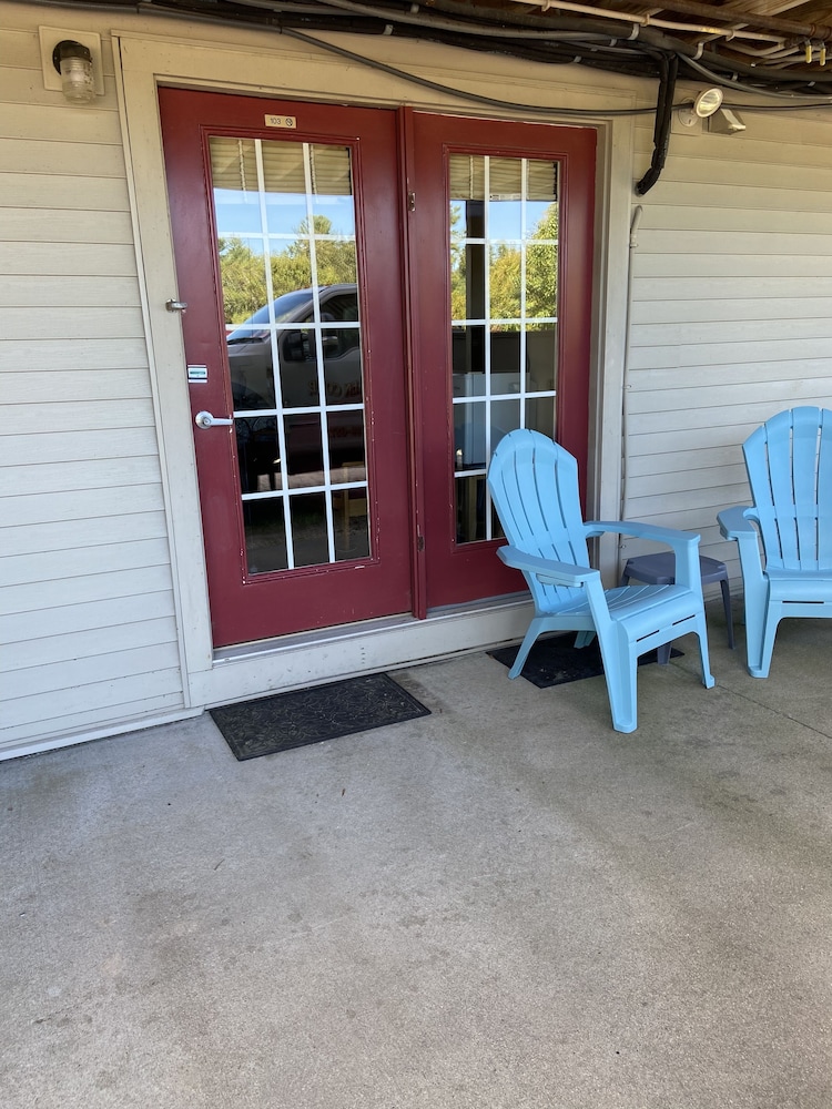Stagecoach House Inn - photo 49