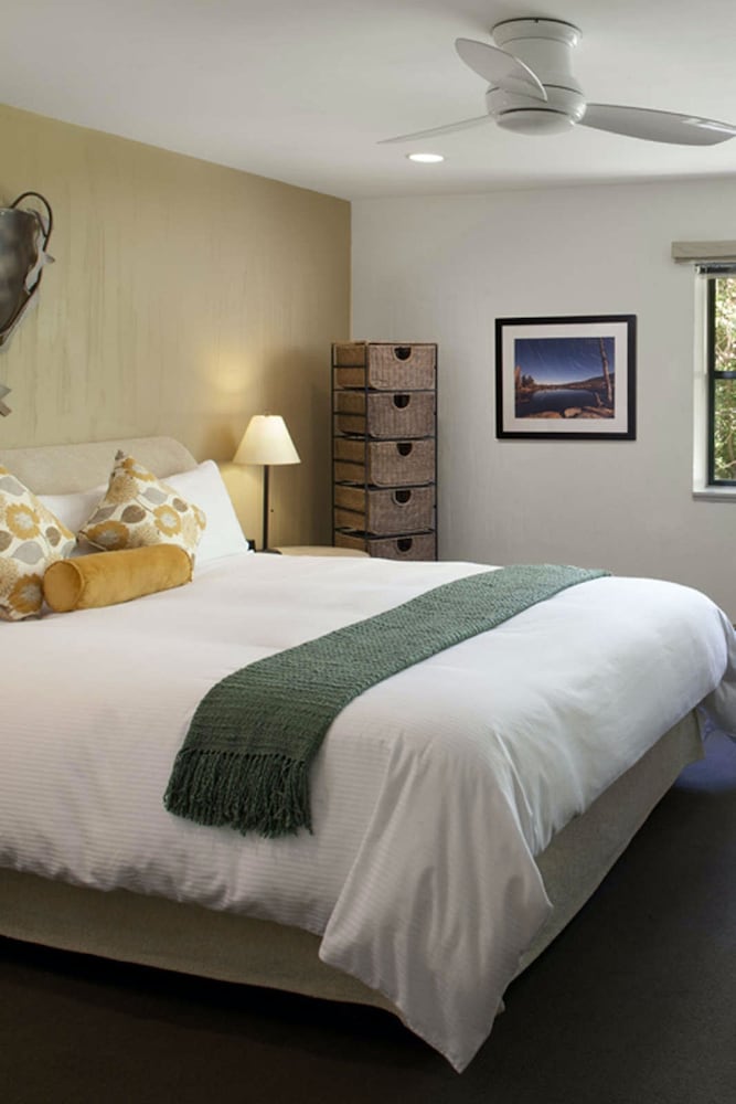 PlumpJack Inn - photo 4