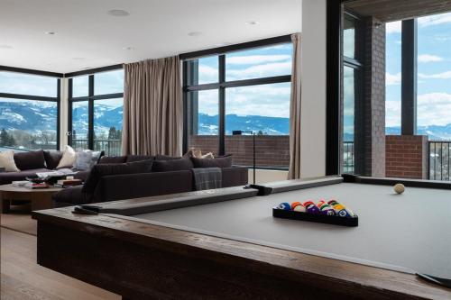 Newly Built The Grand Penthouse Amazing Views 22031563 — Driggs