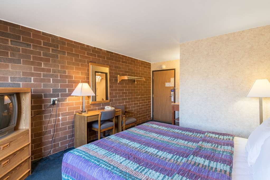 Motel 6 Eau Claire WI - photo 6