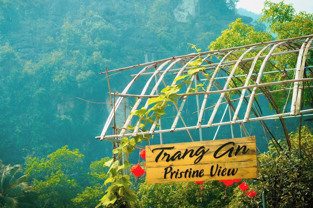 Trang An Pristine View Homestay — 4-Star Luxury Hotel in Ninh Binh, Vietnam