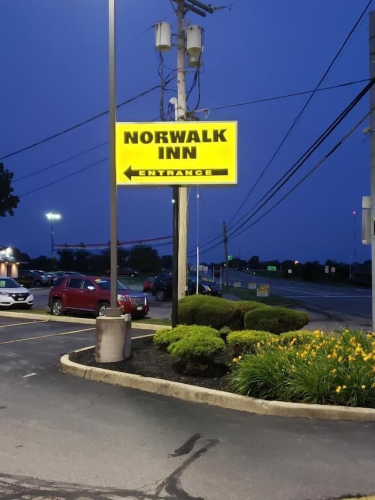 Norwalk Inn - photo 18