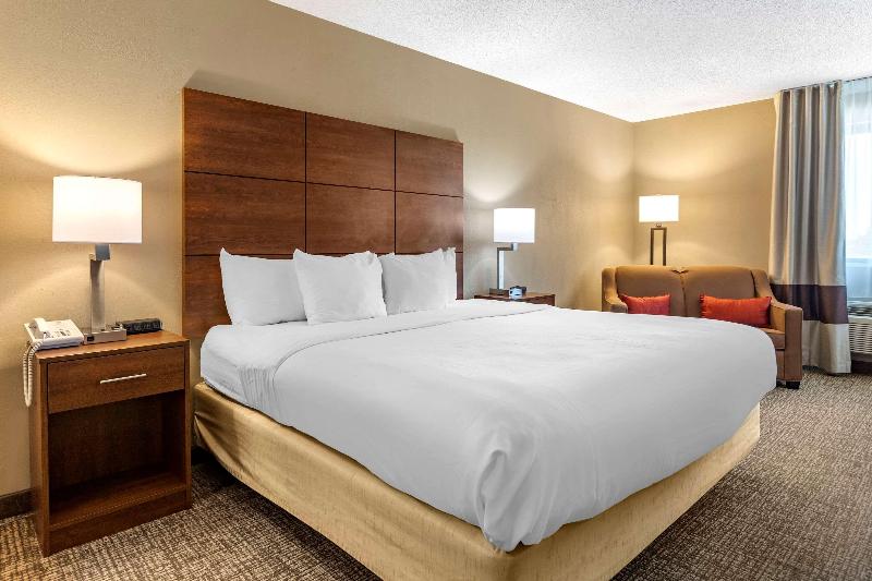 Comfort Inn Manistique MI - photo 22