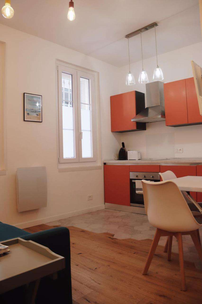 Le Massena Plein Centre Neuf Proche Gare in Menton, France