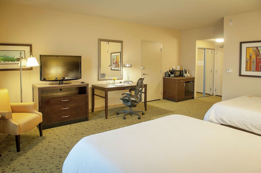 Hilton Garden Inn Pensacola Airport Medical Center - photo 13