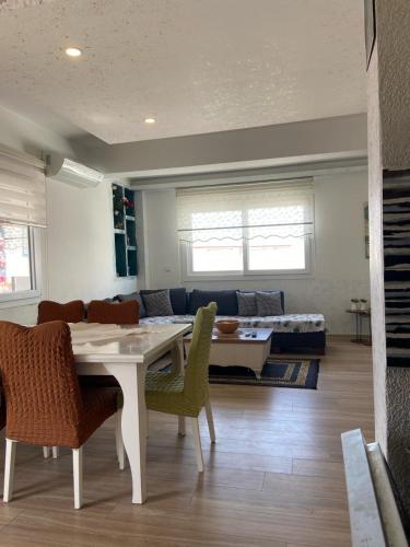 Deniz manzaralı full eşyalı daire in Bodrum, Turkey