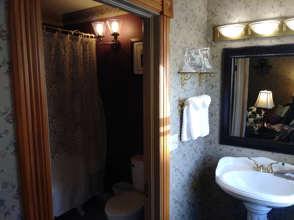 The Thayer - photo 40