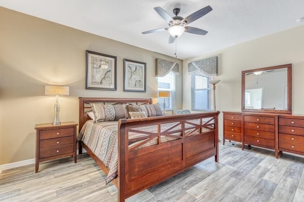 new Splash Of Magic At Solterra Resort 6 Bedroom Home - photo 3