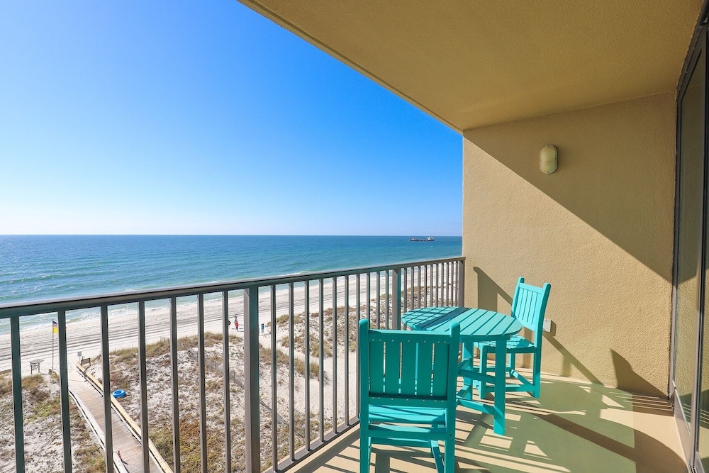 Phoenix All Suites West Hotel 402 1 Bedroom Condo by Redawning - photo 21