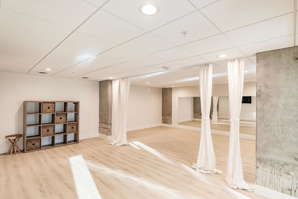 Kompose Boutique Hotel - photo 37