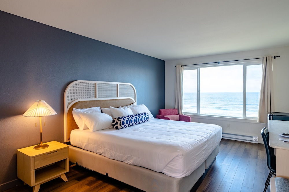 Seagull Beachfront Inn - photo 28