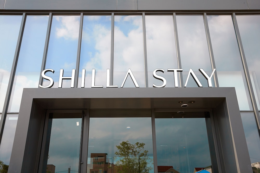 Shilla Stay Seodaemun Seoul Station — 4-Star Luxury Hotel in Seoul, South Korea