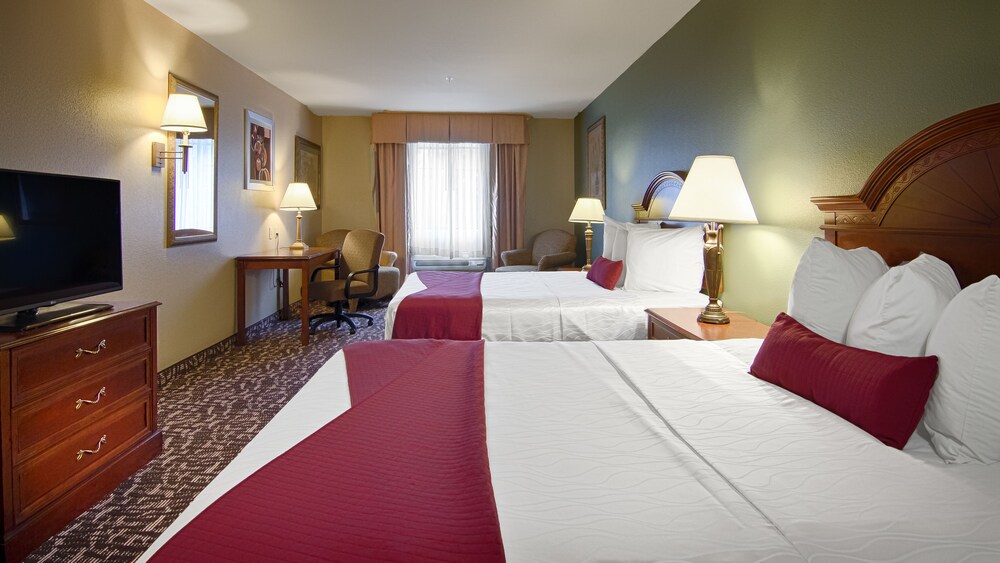 Best Western Plus The Woodlands - photo 6
