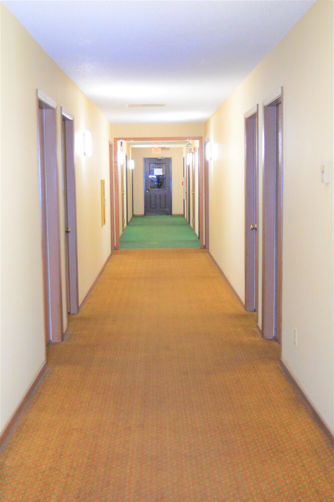 Old Towne Motel - photo 49
