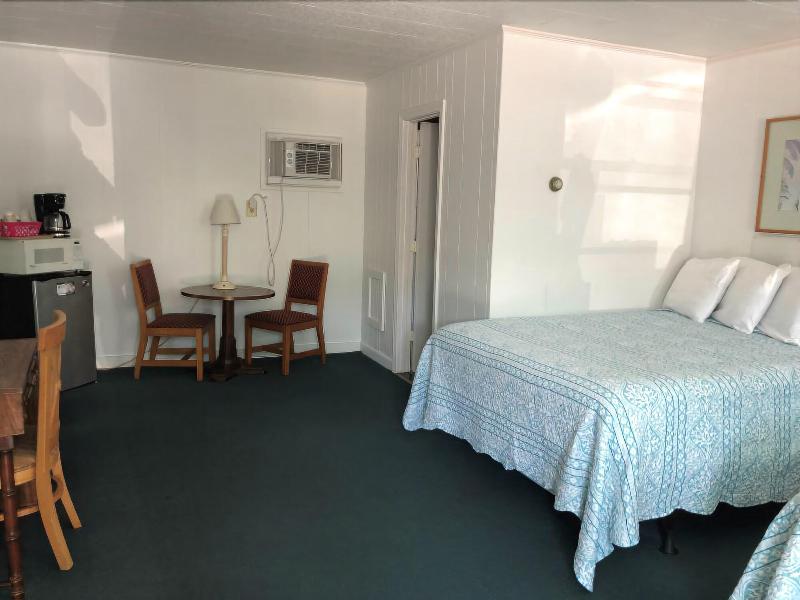 Swell Motel - photo 121