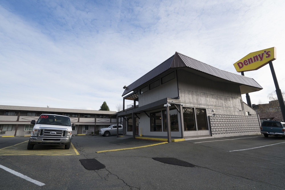 Seatac Inn - photo 30