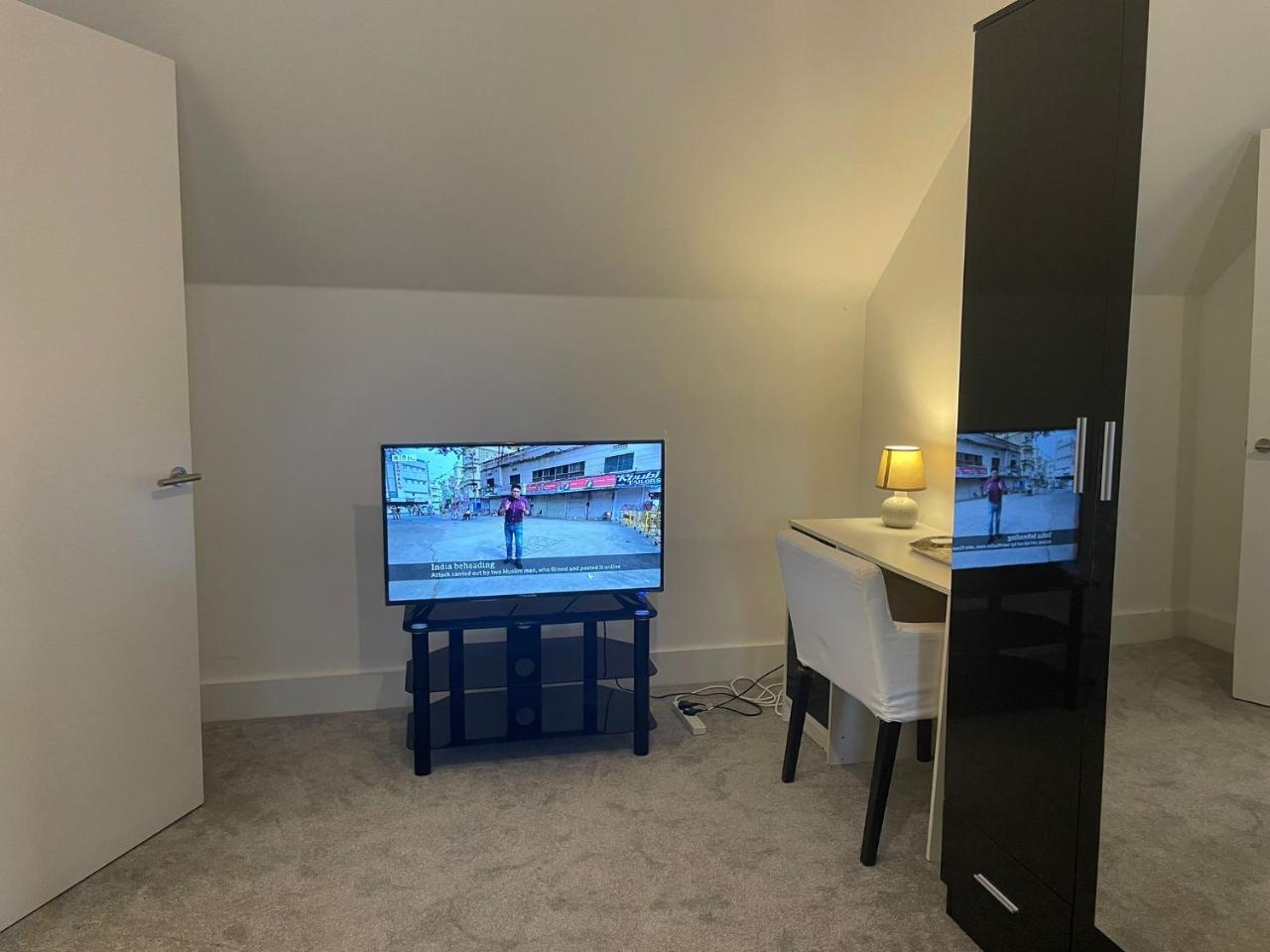 Serene Stay Sanctuary — hotel in Romford