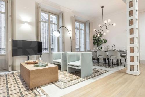 Contemporary Loft In The Historic City Center By Rems — Malaga