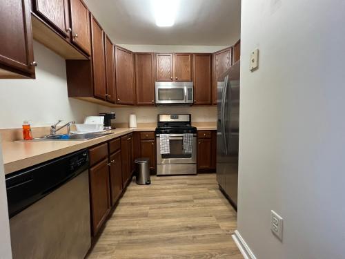 Luxury Condo Near NYC MetLife & American Dream — 4-Star Luxury Hotel in Passaic, United States