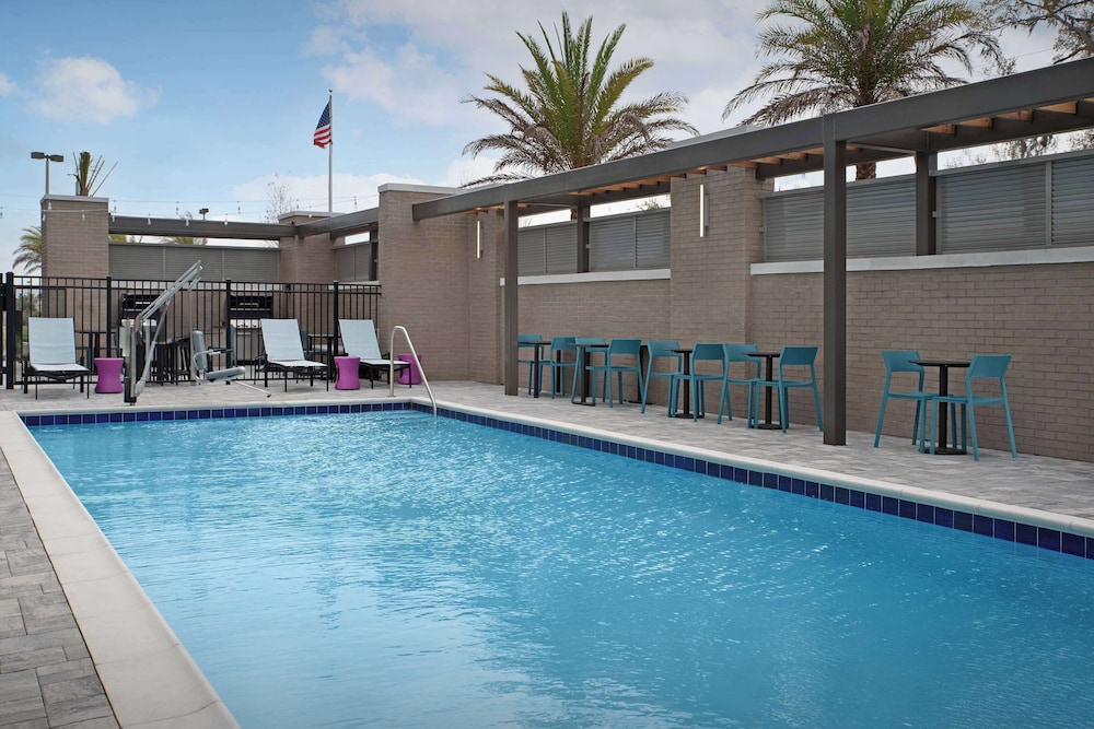 Home2 Suites by Hilton Lakeland North I 4 - photo 27