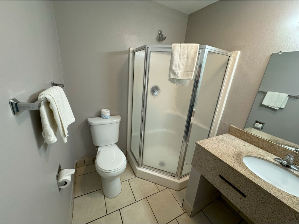 Motel 6 Janesville WI - photo 12