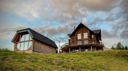 The Barn — 4-Star Luxury Hotel in None, Romania