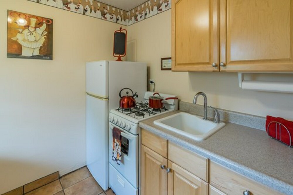 Beach House Inn - photo 33