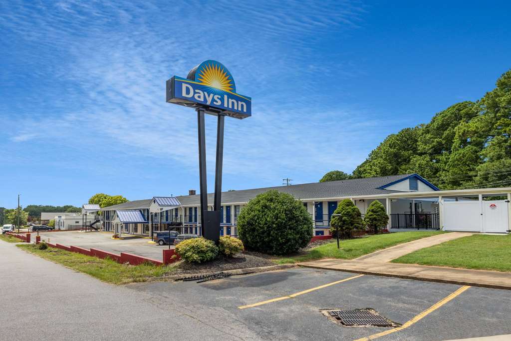 Days Inn by Wyndham Lincolnton - photo 5