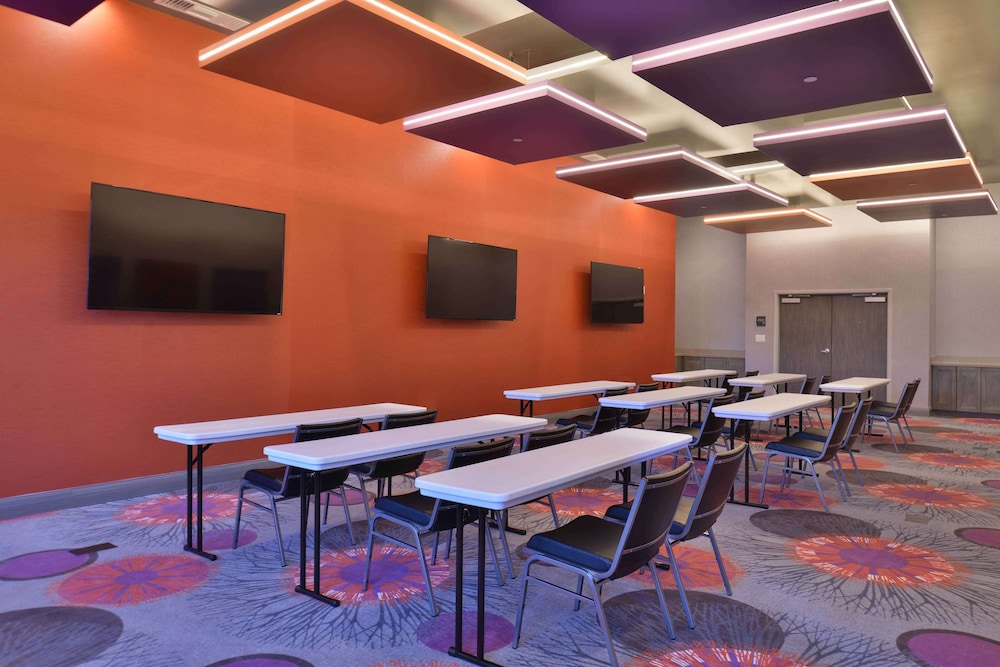 Homewood Suites by Hilton Trophy Club Southlake - photo 40