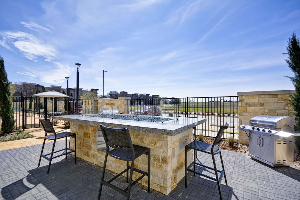 Home2 Suites by Hilton Plano Richardson - photo 42