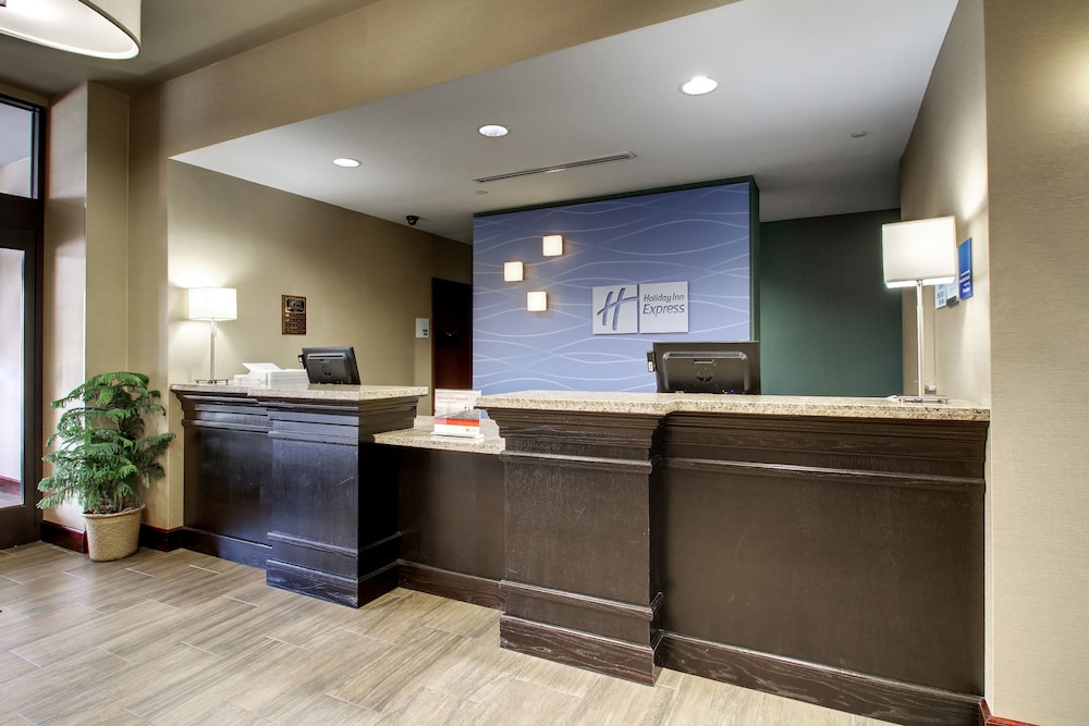 Holiday Inn Express Hotel & Suites Natchez South by IHG - photo 44