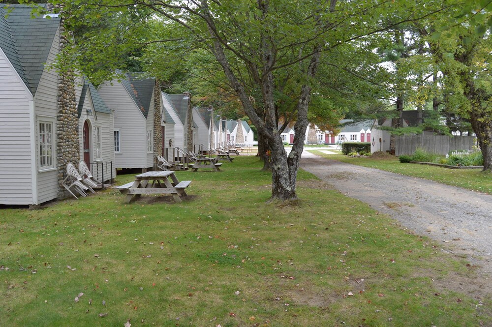 Gilcrest Cottages and Motels - photo 76