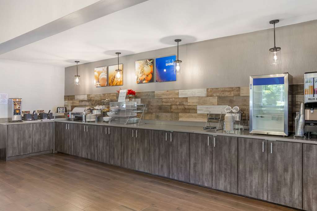 Comfort Suites Nashville Airport BNA - photo 45