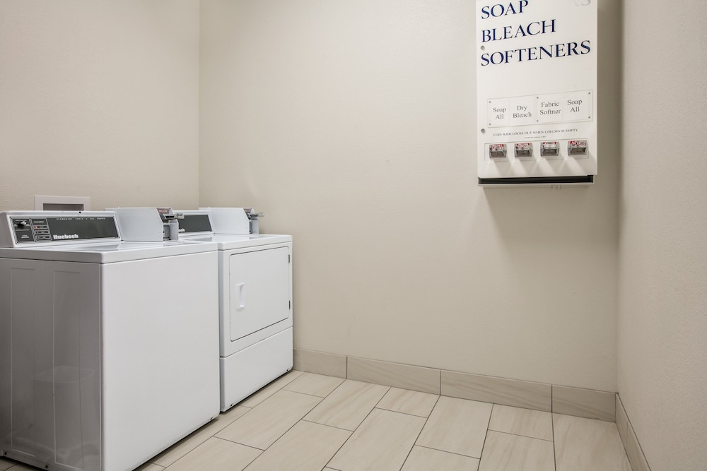 Holiday Inn Express Hotel & Suites Dallas Grand Prairie I 20 by IHG - photo 33