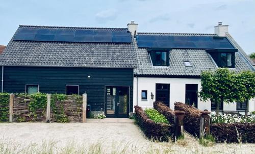 Aan De Zeeuwsekust Puur Polder Hoeve — Wemeldinge