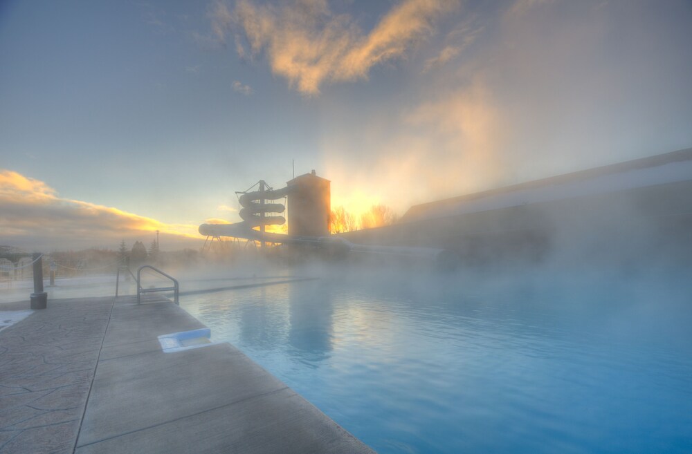 Fairmont Hot Springs Resort - photo 8