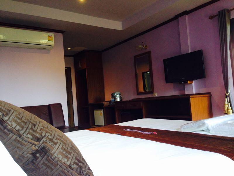 Yaithienghill Resort — hotel in Sikhio