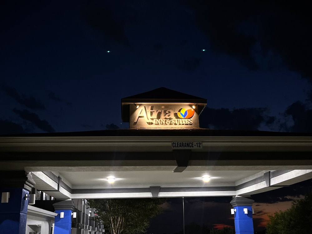 Atria Inn & Suites - photo 16